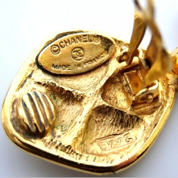AUTHENTIC CHANEL VINTAGE EARRING METAL - Picture 4 of 8
